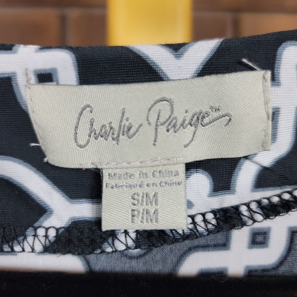 Charlie Paige 3/4 sleeve stretch printed v neck dress size s/m - Picture 5 of 8